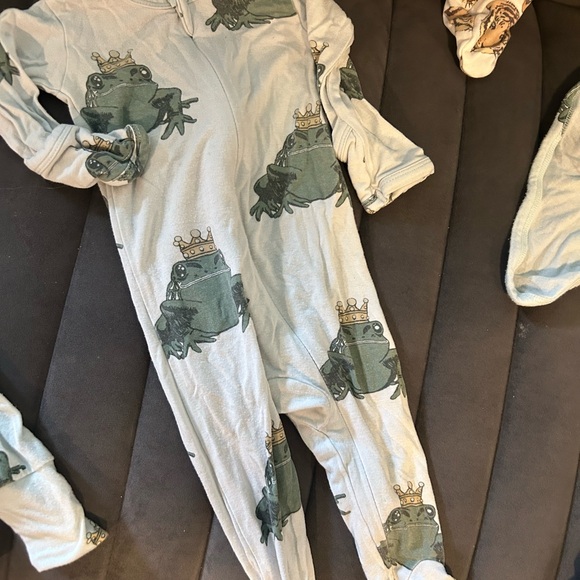 Kate Quinn 0-3 month bundle - Picture 3 of 9